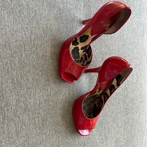 Red patten leather Jessica Simpson heels